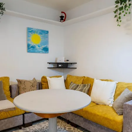 דירה Lecuona Center
